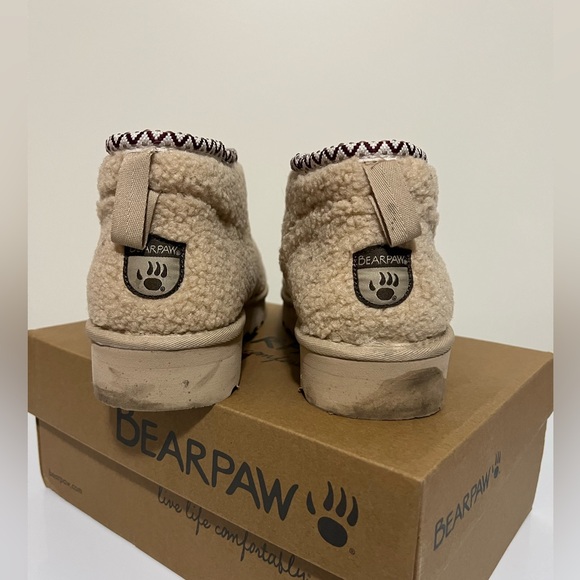 Bearpaw Daphne Boots - Picture 6 of 8